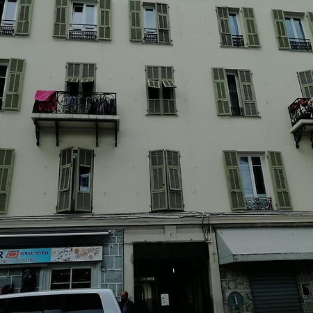 Le Petit Jean- Central Pres Gare Et Tram - Supermarches - Wifi - Nizza Esterno foto