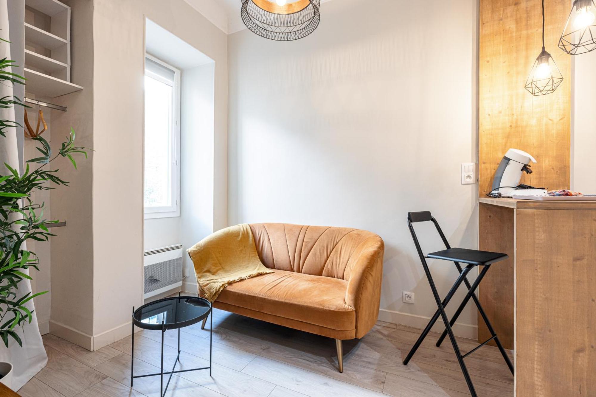Le Petit Jean- Central Pres Gare Et Tram - Supermarches - Wifi - Nizza Esterno foto